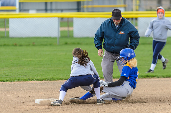 Kelsey making the play at second, getting the tag down before the runner made it to the base.