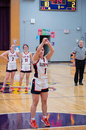 2025 IW Varsity Girls Basketball-37
