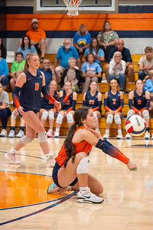 2025 IW Varsity Volleyball-23