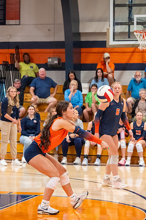2025 IW Varsity Volleyball-24