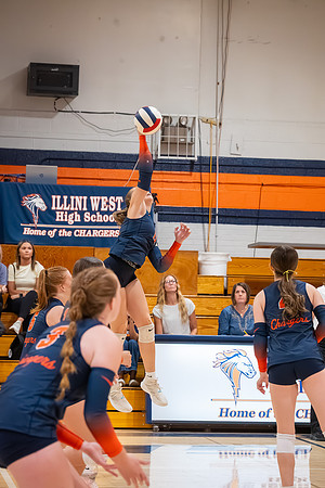 2025 IW Varsity Volleyball-26