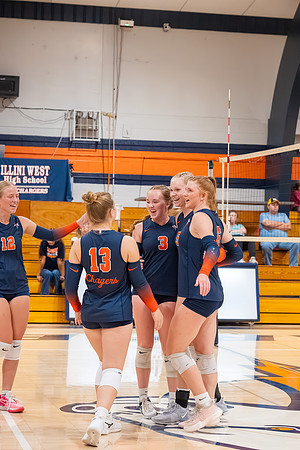 2025 IW Varsity Volleyball-40
