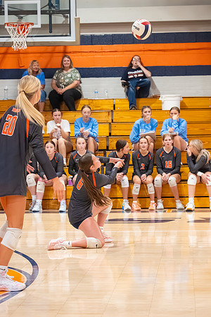 2025 IW JV Volleyball-16