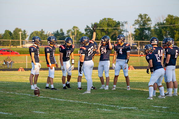 2025 IW Varsity Football-47