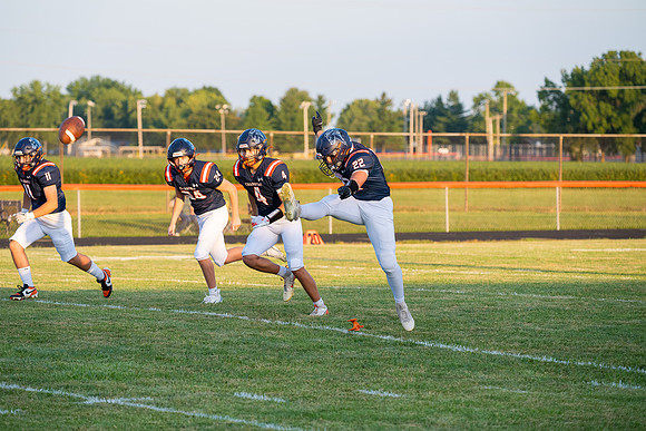 2025 IW Varsity Football-50