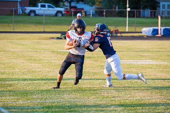 2025 IW Varsity Football-51