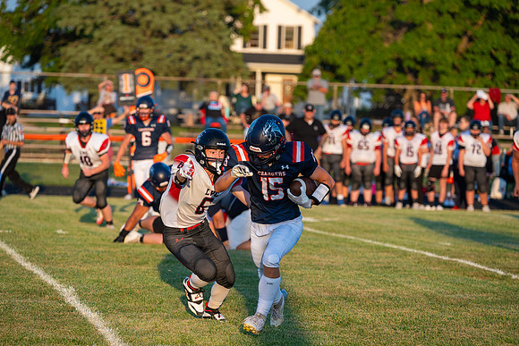 2025 IW Varsity Football-59