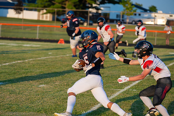 2025 IW Varsity Football-61