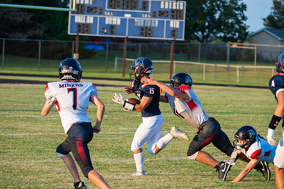 2025 IW Varsity Football-62