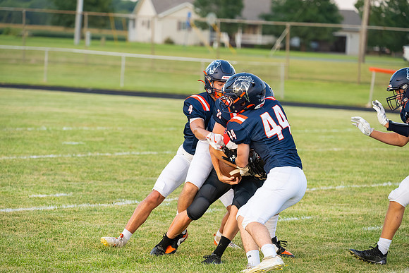 2025 IW Varsity Football-76