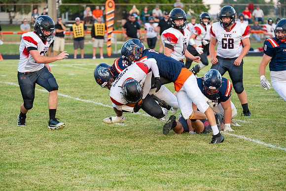 2025 IW Varsity Football-77