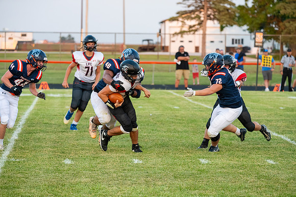 2025 IW Varsity Football-95