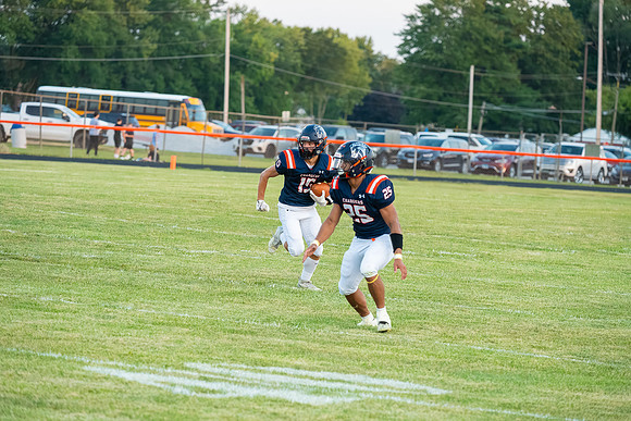 2025 IW Varsity Football-97