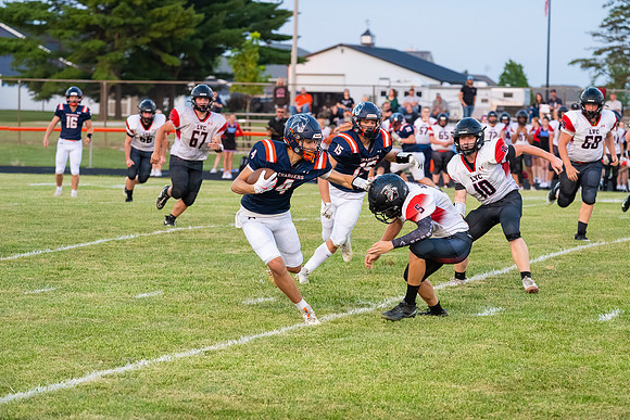 2025 IW Varsity Football-115