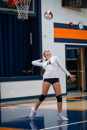 2025 IW Freshman Volleyball-14