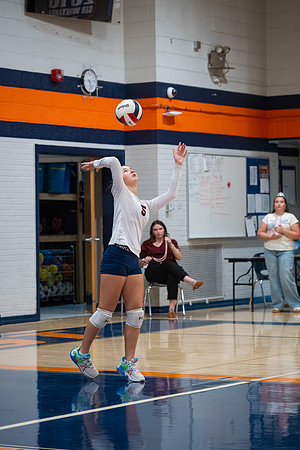 2025 IW Freshman Volleyball-31