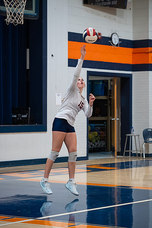 2025 IW Freshman Volleyball-34