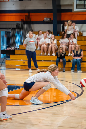 2025 IW Freshman Volleyball-57