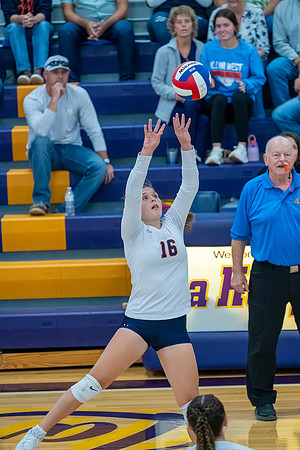 2025 IW Freshman Volleyball-63