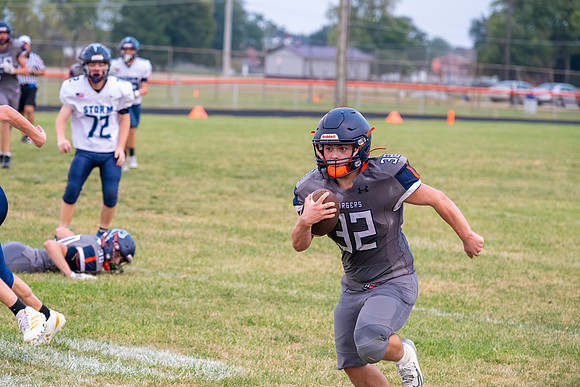 2025 IW JV Football-10