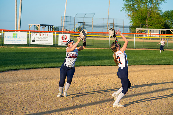 2025 IW JV Softball-43