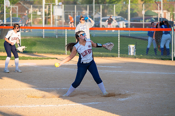 2025 IW JV Softball-54