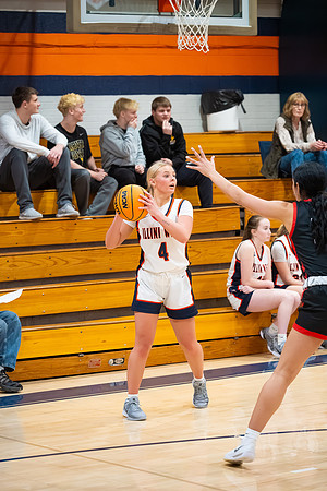 2026 IW Varsity Girls Basketball-114