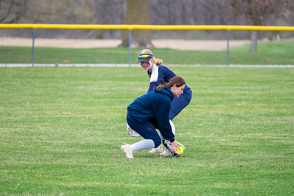 2025 IW Varsity Softball-112