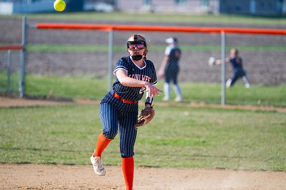 2026 IW Varsity Softball-66