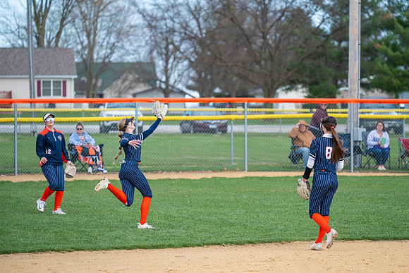 2026 IW Varsity Softball-87