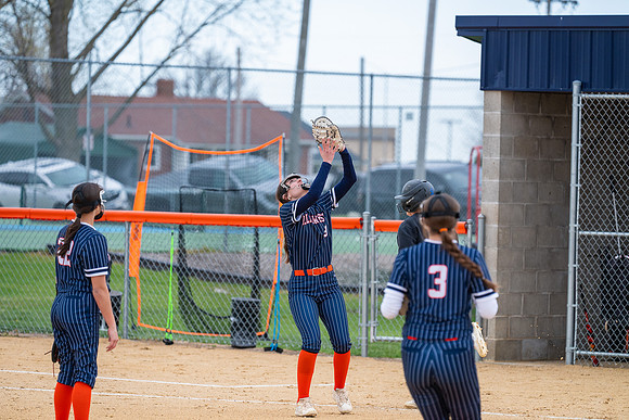 2026 IW Varsity Softball-105
