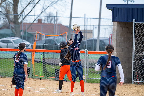 2026 IW Varsity Softball-106