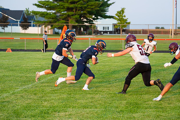 2026 IW Varsity Football-40