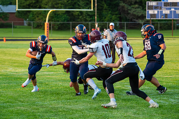 2026 IW Varsity Football-44