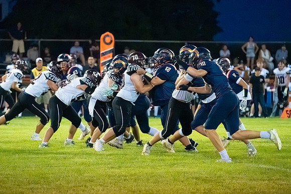 2026 IW Varsity Football-145