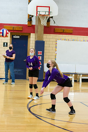 2022 8th Grade Volleyball-59