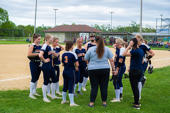 IW Varsity Softball-50