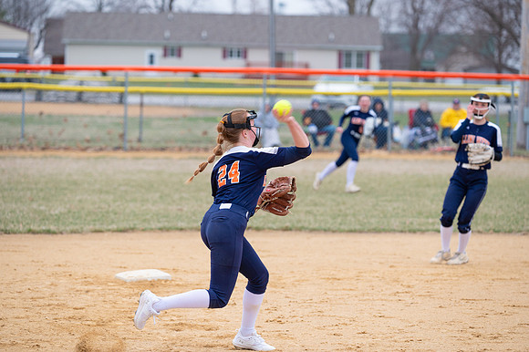 2025 IW Varsity Softball-28
