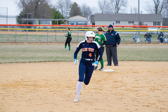 2025 IW Varsity Softball-31