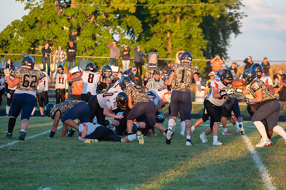 2024 IW Varsity Football-27