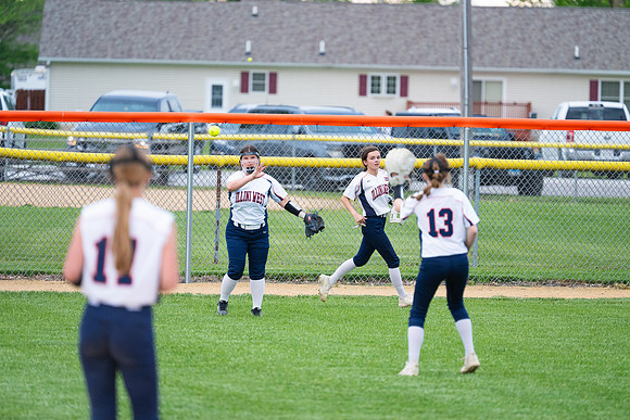 2025 IW JV Softball-96