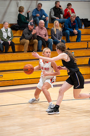 2023 IW JV Girls Basketball-57