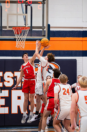 2025 IW Varsity Boys Basketball-13