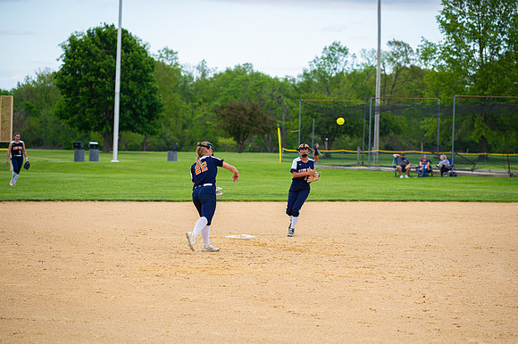 IW Varsity Softball-46