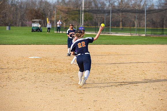 2024 IW Varsity Softball-36