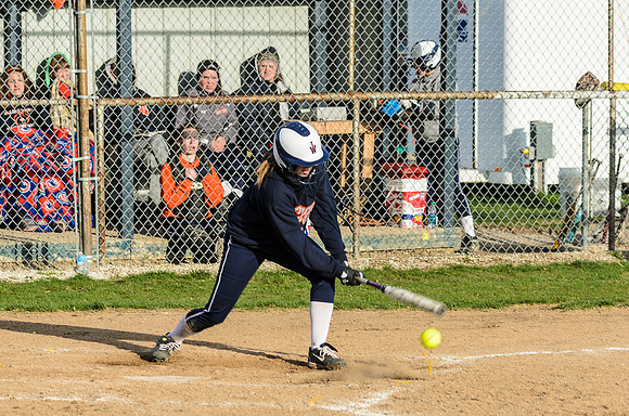 Quite possibly my favorite hit--Sidney got a single after hitting a pitch that bounced!