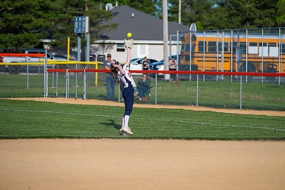 2025 IW JV Softball-6