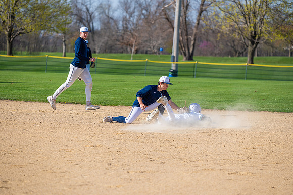 2025 IW Varsity Baseball-32
