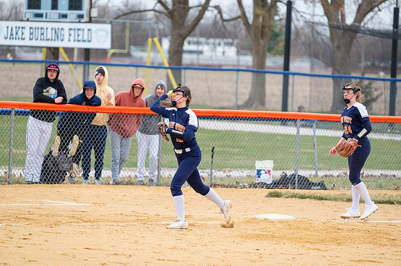 2025 IW Varsity Softball-73