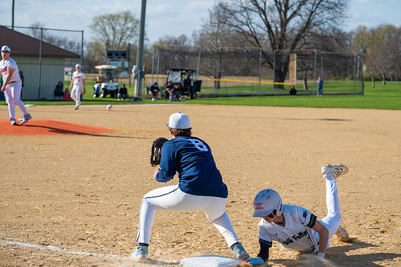 2025 IW Varsity Baseball-27